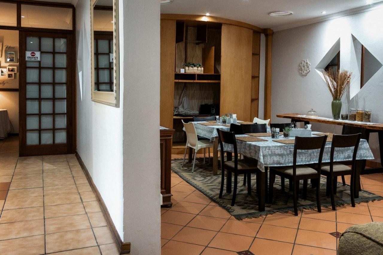 Park Living Guesthouse Bloemfontein Exterior foto